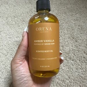 Amber Vanilla Body Oil